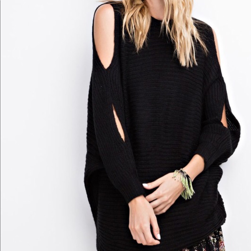 BNWT Easel brand over sized sweater